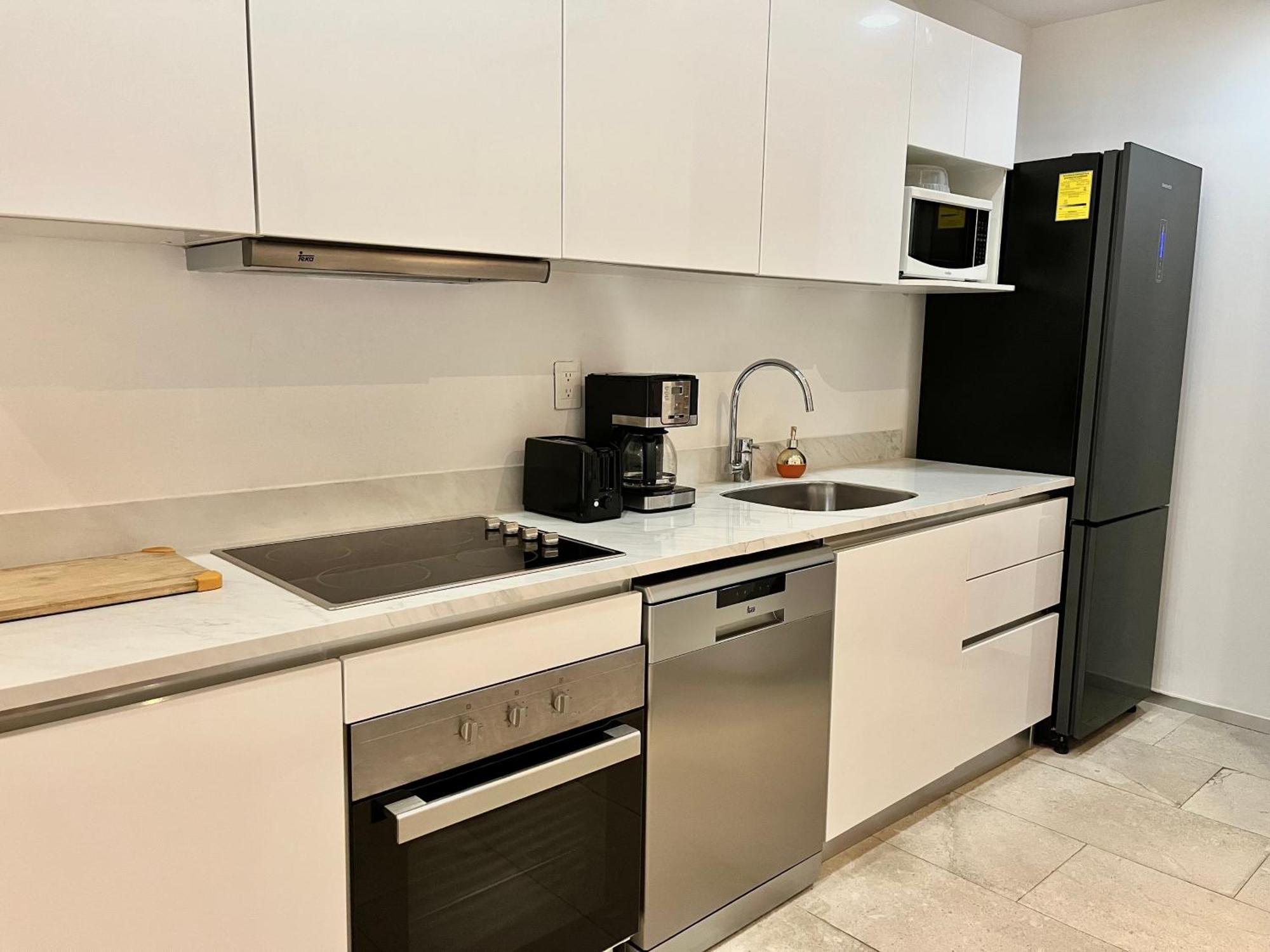신데 델 카르멘 Luxury 5Th Avenue Menesse 32 아파트 외부 사진